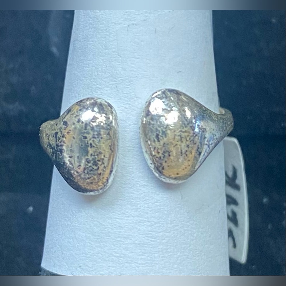 SILVER 9.25 UNIQUE AWESOME LOOKING WOMEN RING SIZE 5.5
